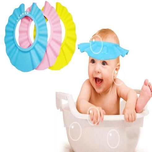 Bañera para bebé de material ecológico y tamaño ajustable.