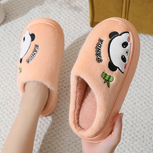 Bonitas pantuflas de panda de dibujos animados para el hogar, cálidas, de suela gruesa, para el dormitorio, para parejas, para el invierno